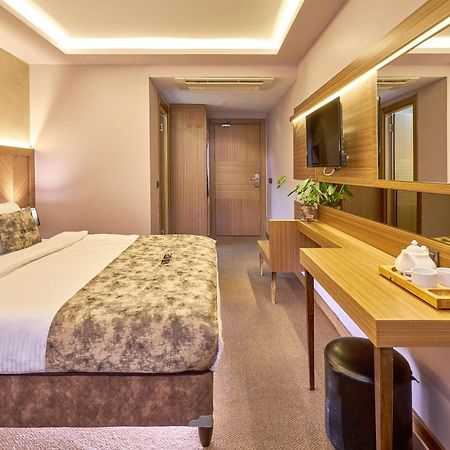 Atro Hotel Istanbulská provincie Exteriér fotografie